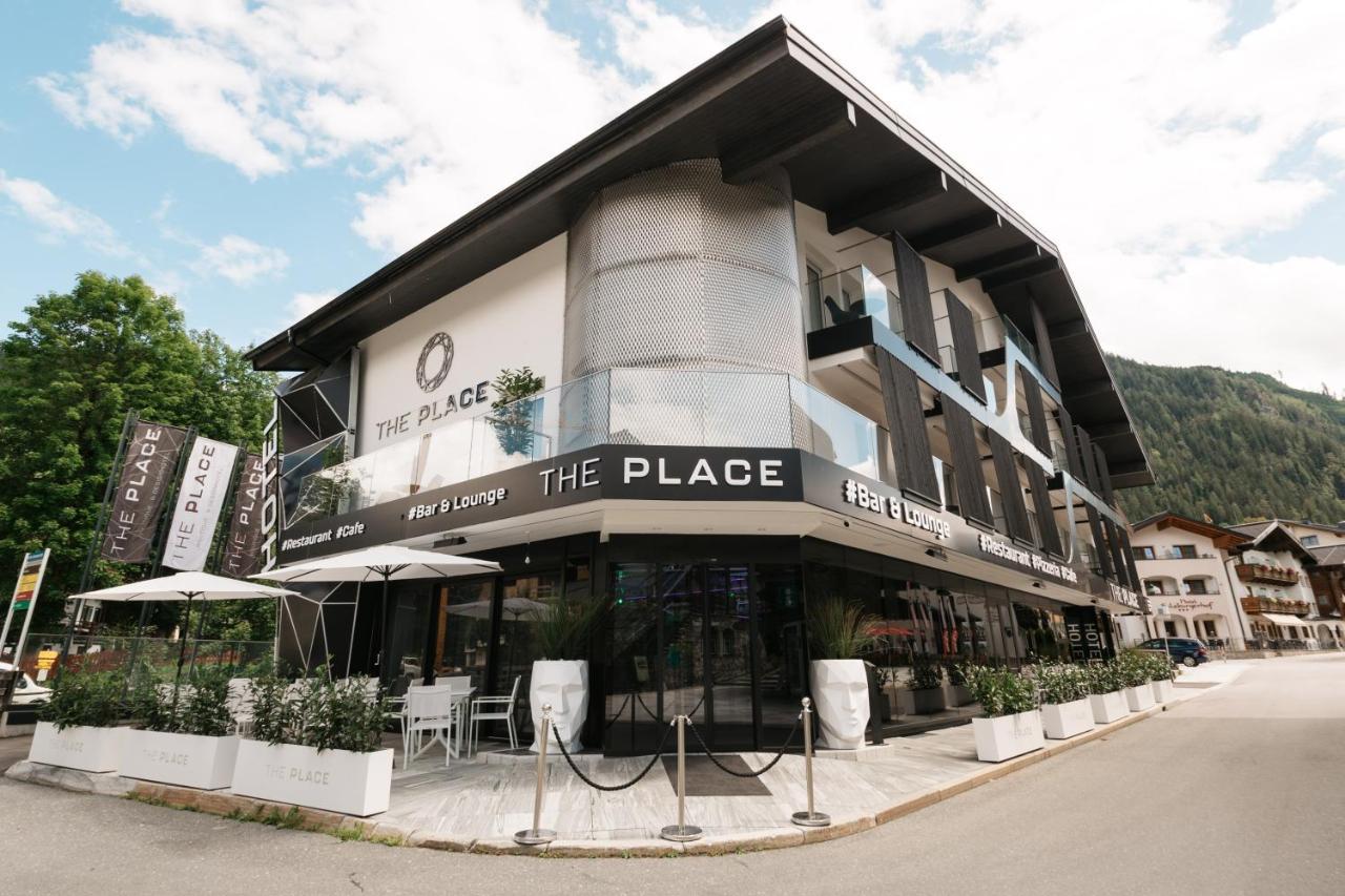 Hotel The Place Boutique & Design
